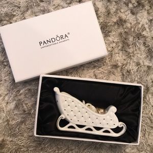 Pandora Sleigh Ornament